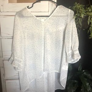 Loose fitted blouse